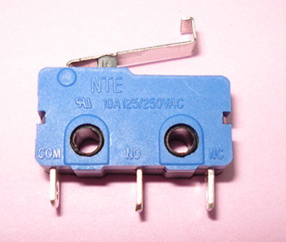 SGS Miniature 16 (4) a Micro Switch